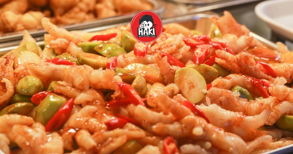chân gà sốt thái