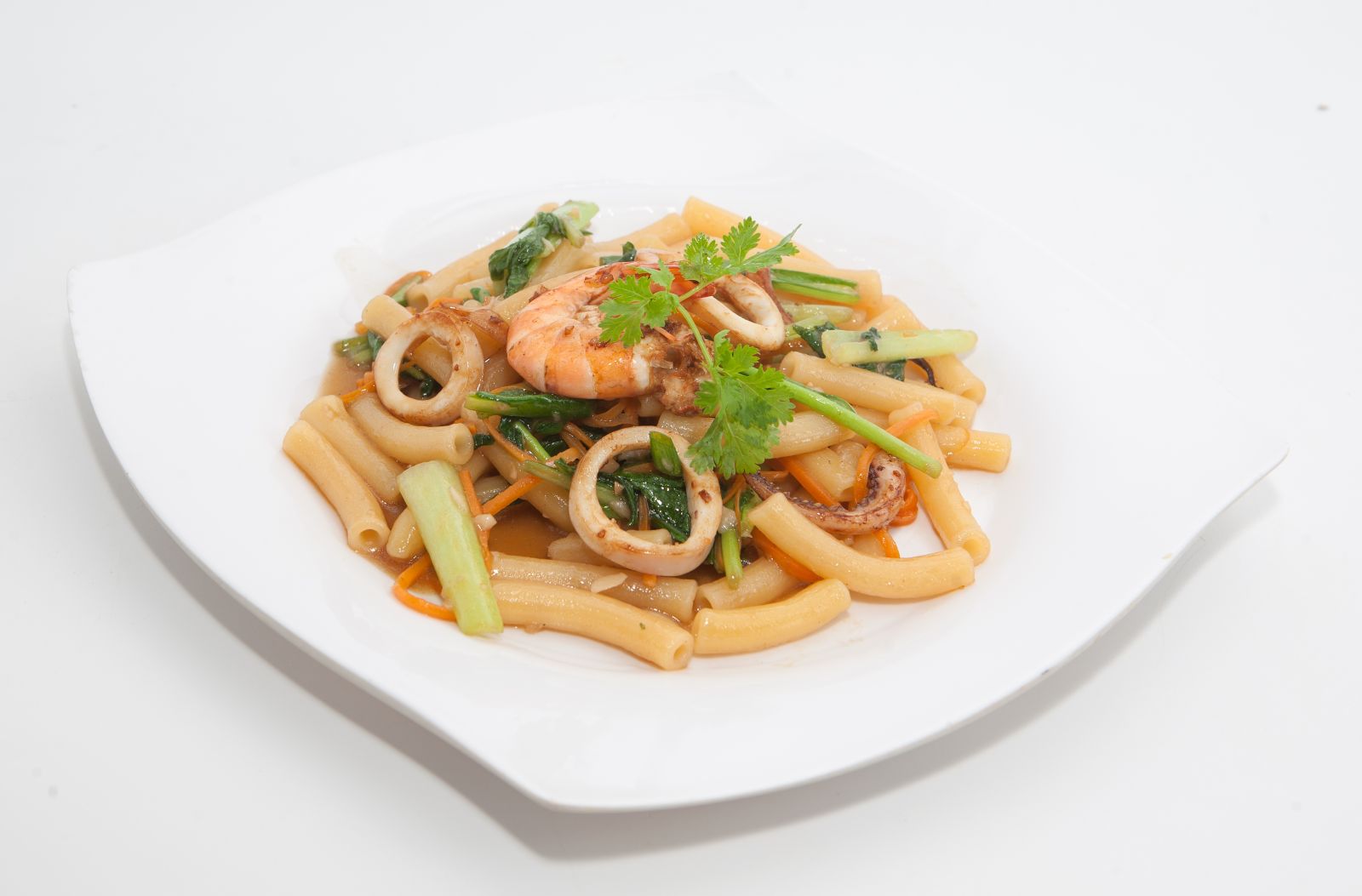 nui xào bò ngon