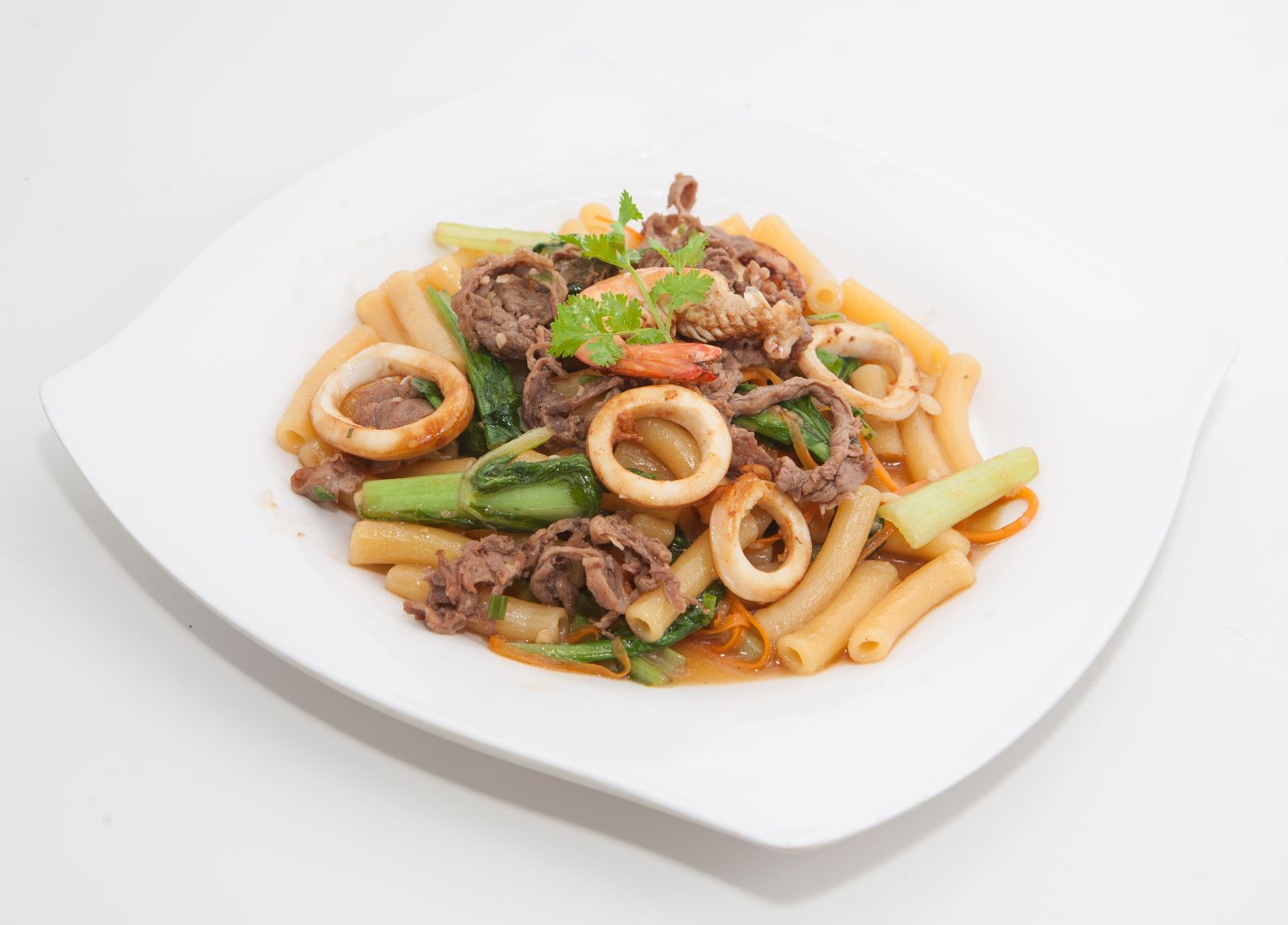 nui xào bò haki