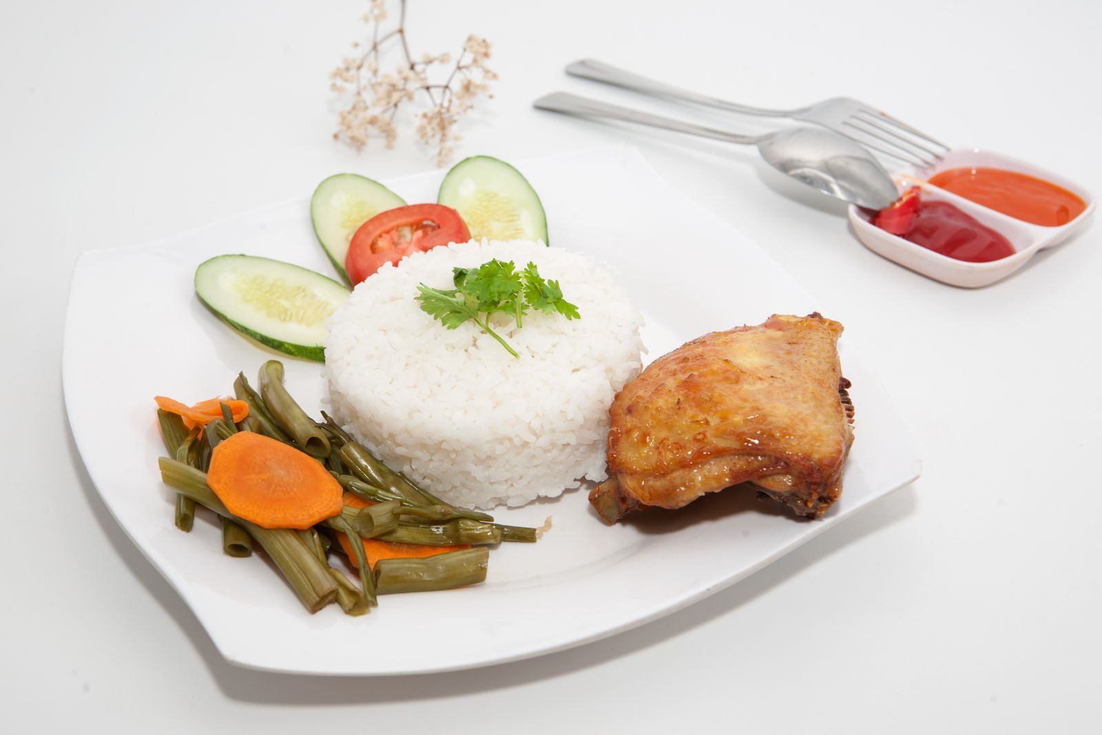 cơm gà xối mỡ
